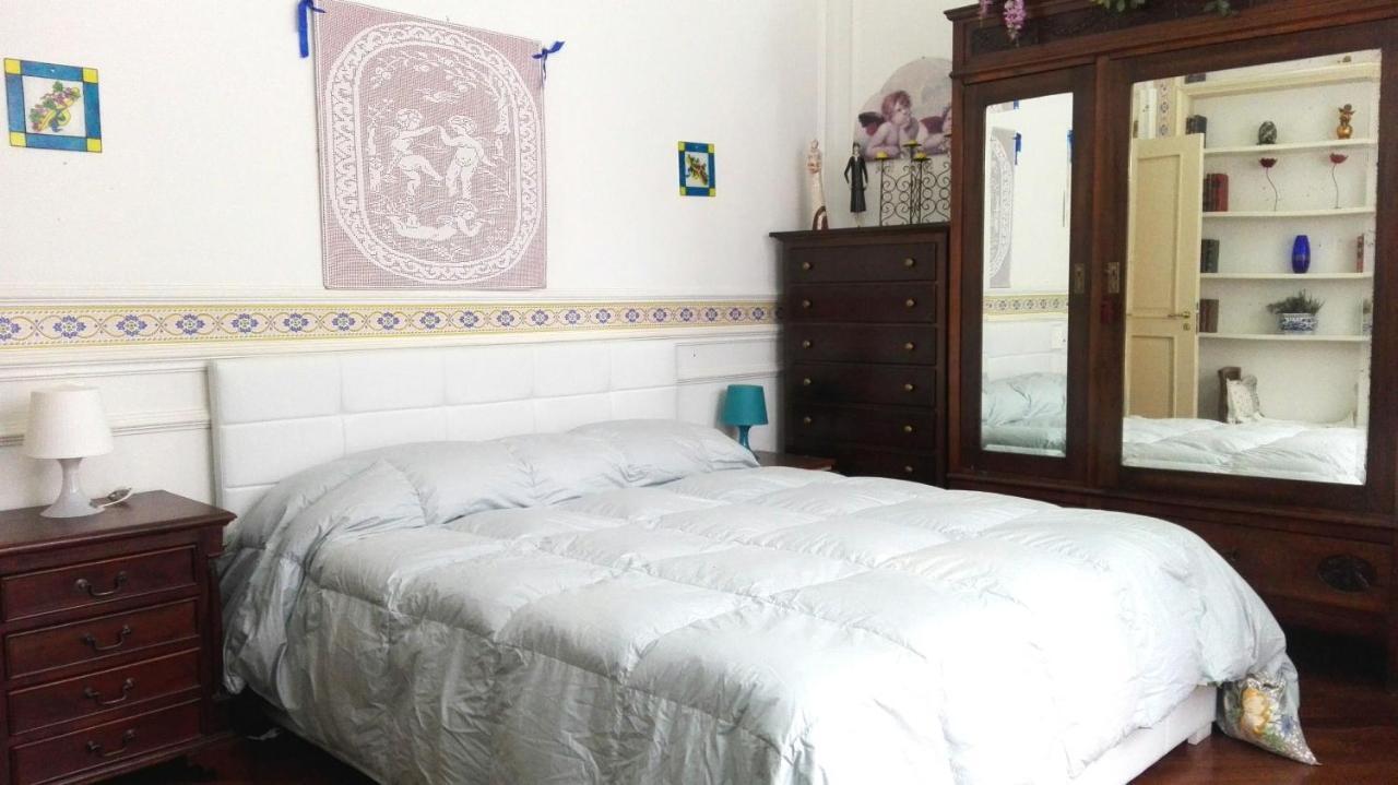 Elegante Appartamento Centro Storico คาตาเนีย ภายนอก รูปภาพ